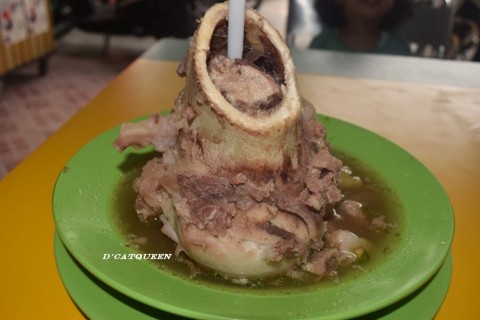 KULINER MEDAN: SOP SIPIROK VS SOP TULANG LANGSA