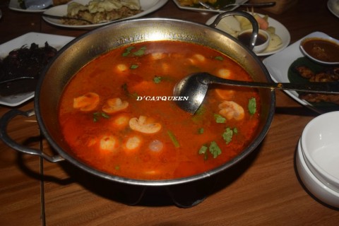 KULINER MEDAN: ISTANA KOKI, HARGA SUPER RAMAH DENGAN  TEMPAT YANG SUPER NYAMAN