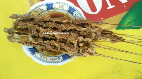 KULINER BREBES: ICIP-ICIP DAGING BLENGONG BAKAR DI WARUNG KASTURI RAJAK