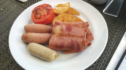 REVIEW HOTEL: ASTON SIMATUPANG JAKARTA, PELEPAS STRESS SAAT SI MBAK MUDIK