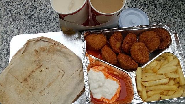 makan apa di arab, mencoba kuliner arab di tanahsuci, kuliner arab di mekkah, kebab arab di mekkah