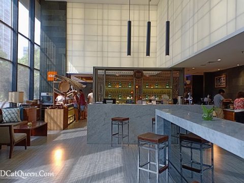 REVIEW HOTEL JAKARTA: FOUR POINTS , HOTEL BISNIS DI KAWASAN STRATEGIS