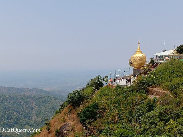 golden rock pagoda, legenda golden rock