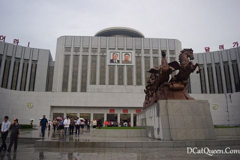 WISATA KOREA UTARA: MELIHAT RUMAH SUPREME LEADER & PERFORMANCE APIK DARI ANAK-ANAK KORUT