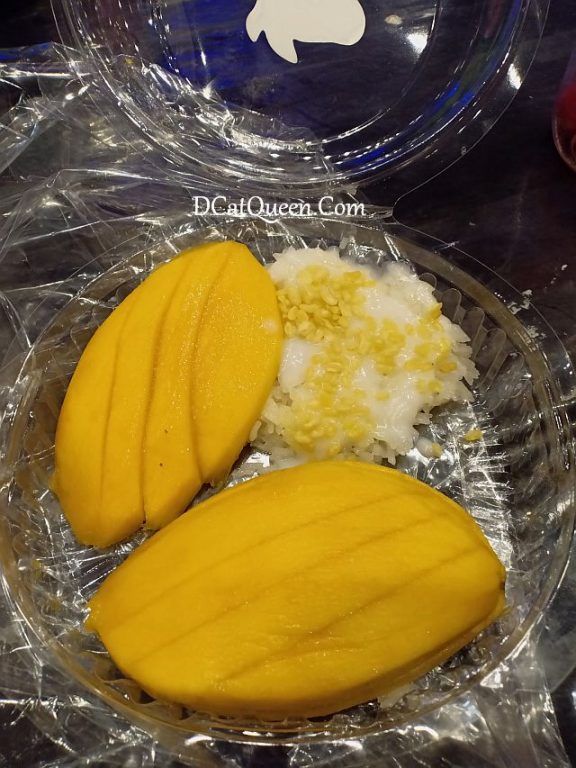 rekomendasi wisata kuliner bangkok, mango sticky rice