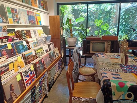 KULINER JAKARTA: TEMPAT UNIK TERSEMBUNYI, A LISTENING BAR, SUBO JKT