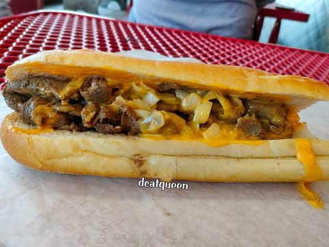 KULINER AMERIKA: NYOBAIN CHEESE STEAK PHILADELPHIA, PAT’S KING OF STEAK
