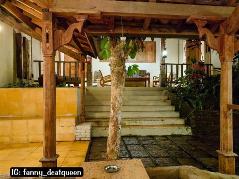 HOTEL CIREBON: DESA ALAMANIS RESORT, PENGALAMAN MENGINAP SEPERTI PULANG KE KAMPUNG HALAMAN