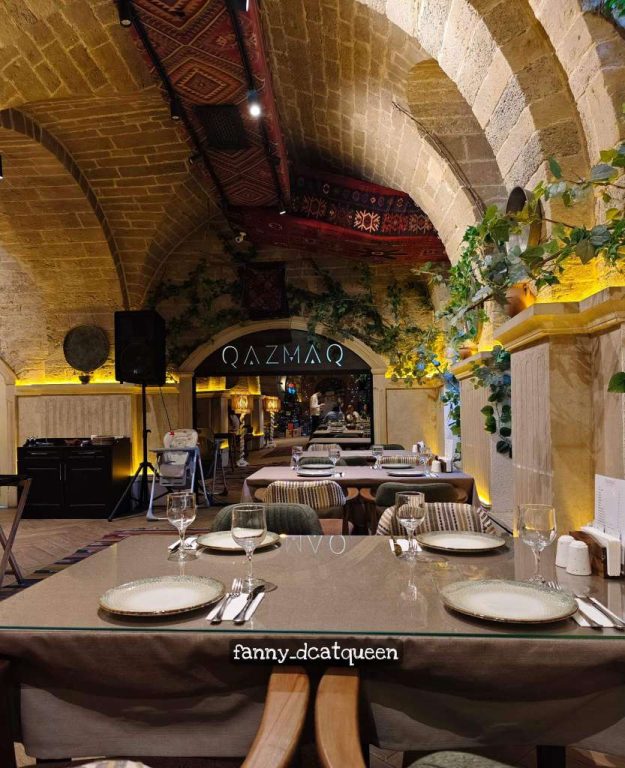tempat makan enak di old city baku azerbaizan