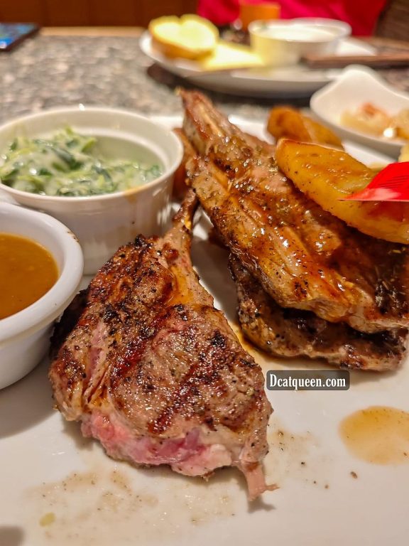 restoran steak yang menjual lamb chop