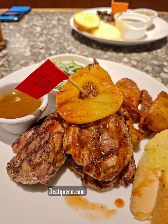 restoran steak yang juga menjual lamb chop