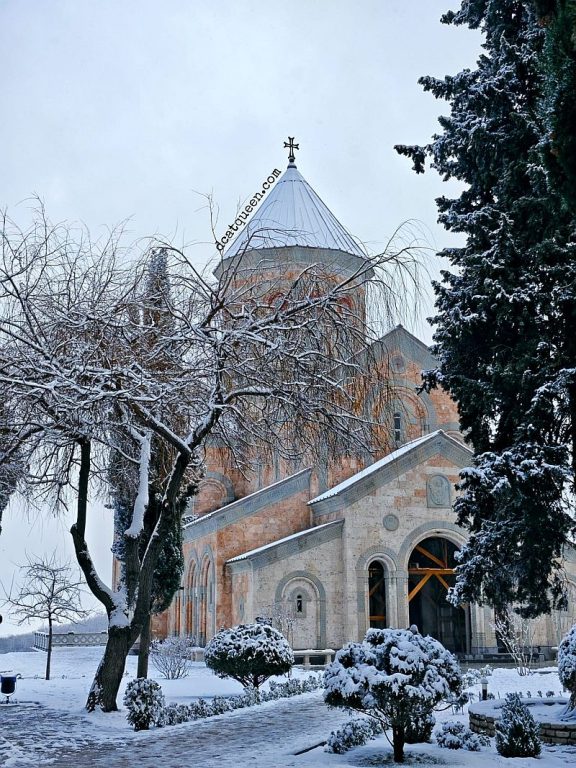 gereja wajib visit saat ke georgia