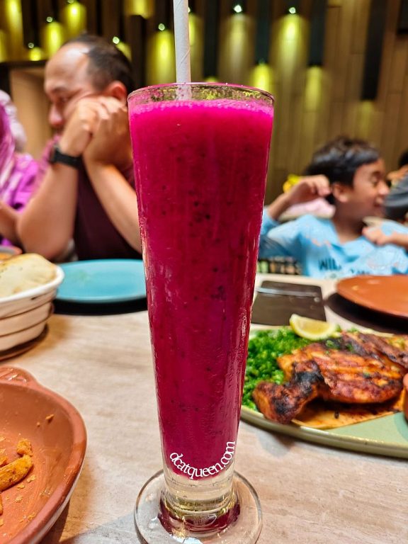 pilihan menu minuman di halab resto