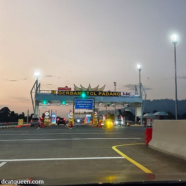 road trip sumatera ke bukittinggi