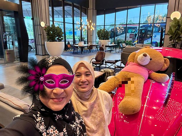 KETEMU DENGAN TEMAN BLOGGER DI MALAYSIA