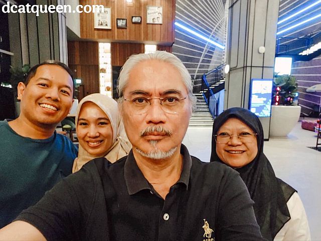 blogger malaysia terkenal