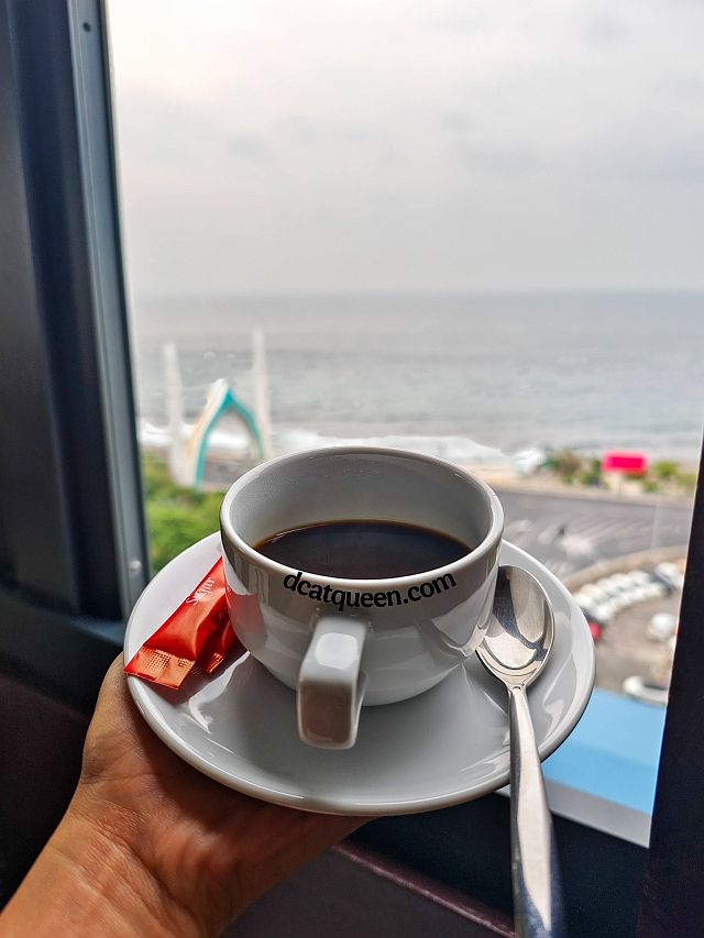 hotel dengan pemandangan cantik di male