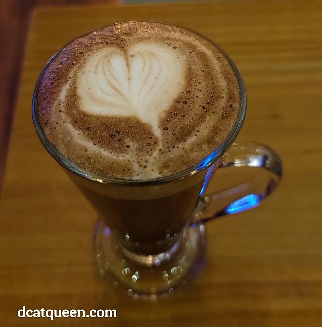 rekomendasi cafe enak dan murah di male city maldives