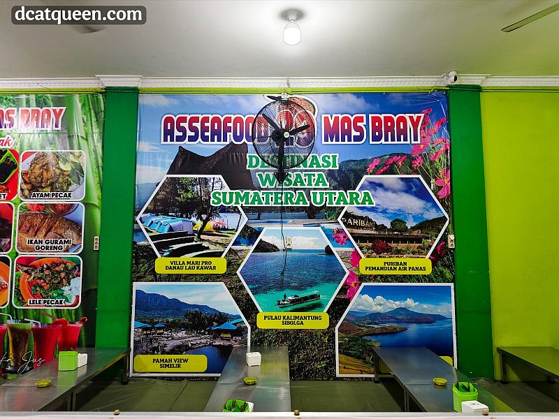 tempat makan seafood di medan