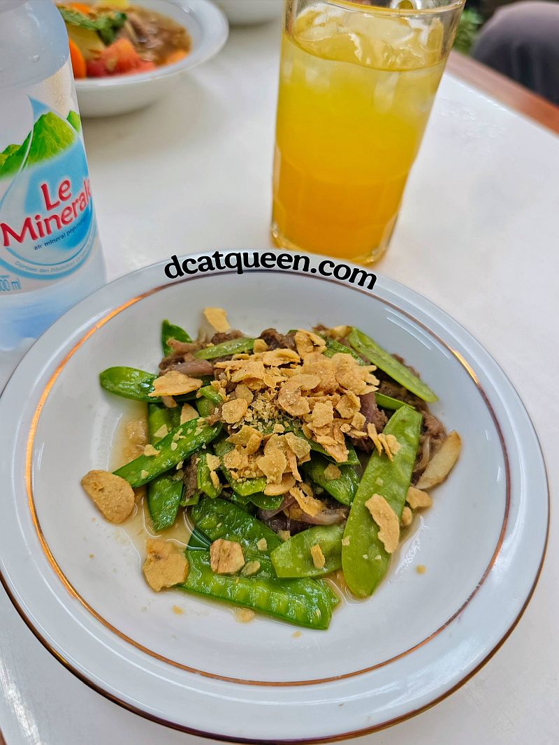 tempat makan enak di bandung