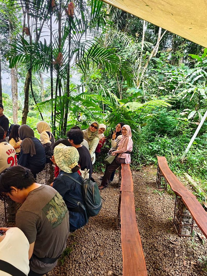 wisata tak biasa di sukabumi