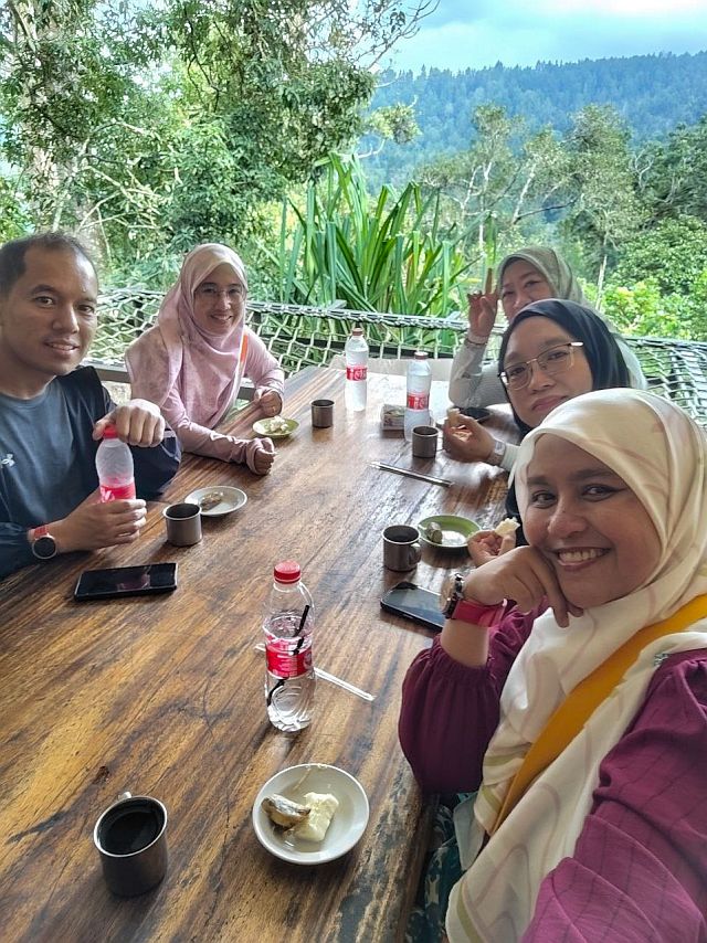 wisata situgunung sukabumi