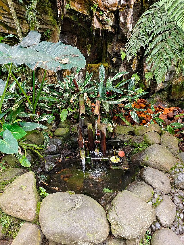 tempat makan dengan spot foto estetik di bandung