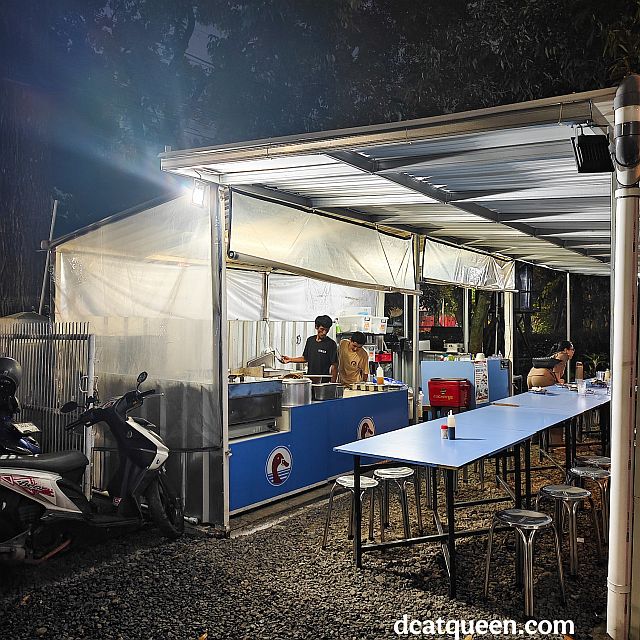 tempat makan enak dan murah di bandung