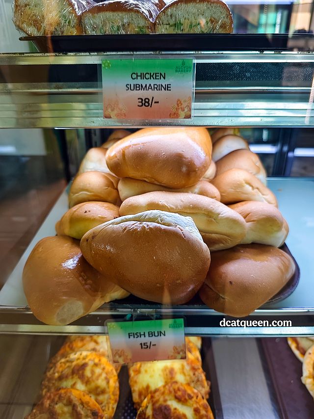 tempat roti enak di maldives