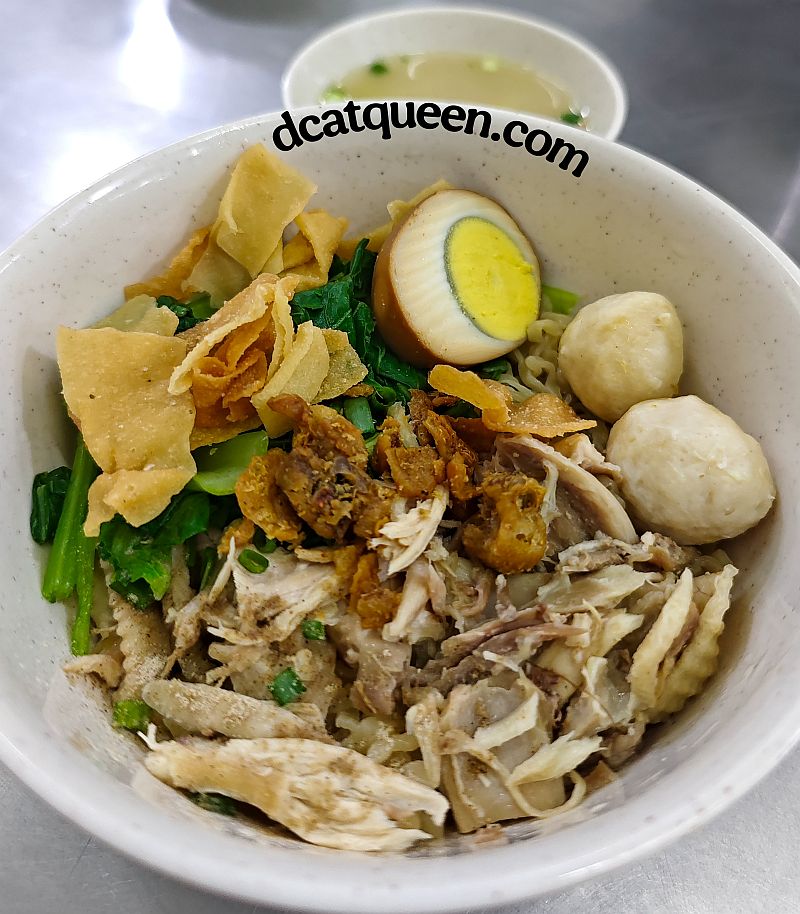 tempat mie ayam enak di medan
