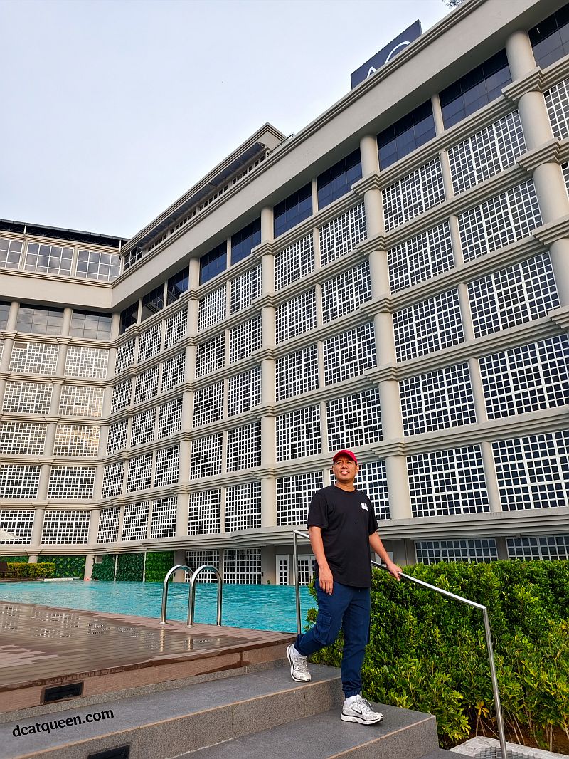 hotel dengan kolam renang di ipoh