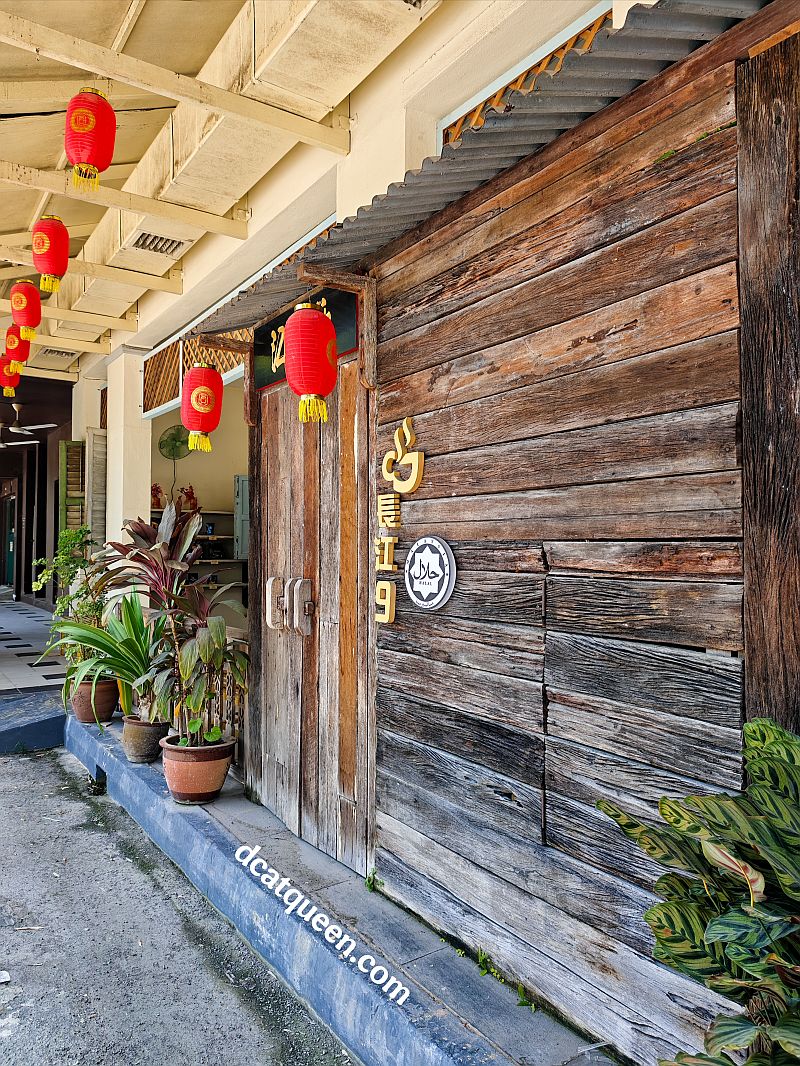 tempat makan enak di ipoh